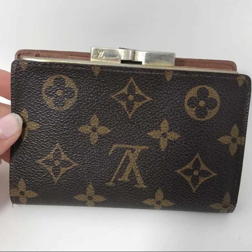 SOLD Louis Vuitton French monogram wallet purse - Picture 5 of 8